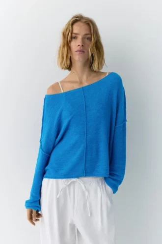 Asymmetrischer Feinstrickpullover