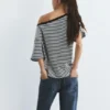Asymmetrisches Kurzarm-T-Shirt Asymmetrisches Kurzarm-T-Shirt