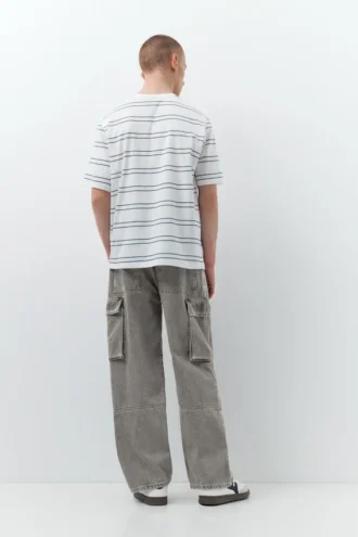 baggy cargo jeans 2 7 330x495 - Baggy-Cargo-Jeans