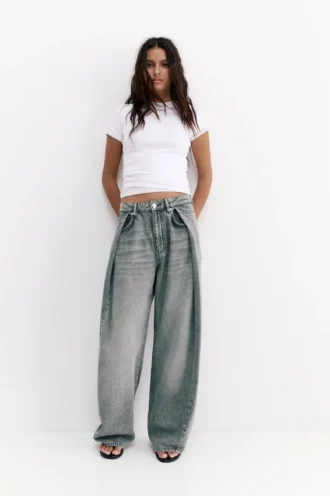 Baggy-Jeans im Ballon-Schnitt mit Falten