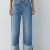 Baggy-Jeans mit gekreuztem Bund Baggy-Jeans mit gekreuztem Bund