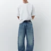 Baggy-Jeans mit niedriger Leibhöhe Baggy-Jeans mit niedriger Leibhöhe