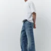 Baggy-Jeans mit niedriger Leibhöhe Baggy-Jeans mit niedriger Leibhöhe