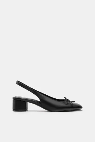Ballerinas mit Absatz