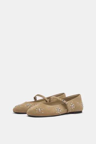 Ballerinas mit Nieten