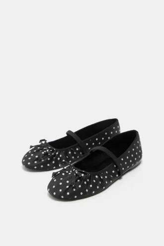 Ballerinas mit Polka-Dots