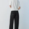 Barrel-Jeans mit Sternen