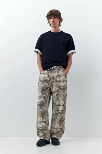 Bedruckte Hose mit Taschen