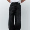 Bestickte Super-Baggy-Jeans