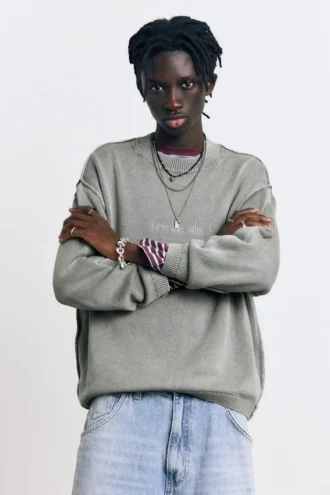 Bestickter STWD Studio-Pullover