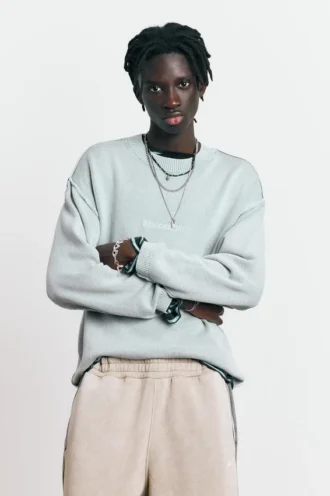 Bestickter STWD Studio-Pullover