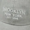 Brooklyn-Cap mit Stickerei Brooklyn-Cap mit Stickerei