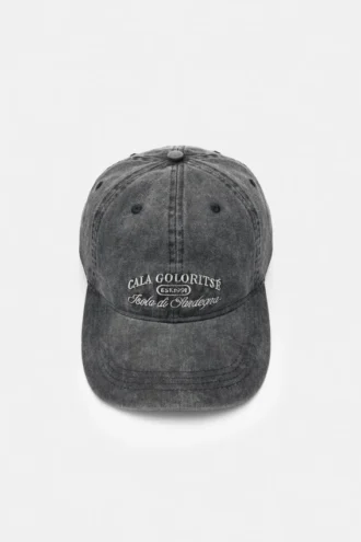 Cala Goloritsa-Cap mit Stickerei