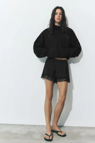 Camisole-Shorts mit Spitzenbesatz