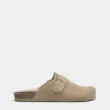 Clogs mit Schnalle Clogs mit Schnalle