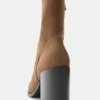 Cowboy-Stiefel mit Absatz Cowboy-Stiefel mit Absatz