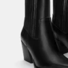 Cowboy-Stiefel mit Absatz Cowboy-Stiefel mit Absatz