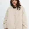 Daunenjacke mit Druckknöpfen