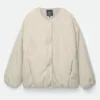 Daunenjacke mit Druckknöpfen