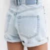Denim-Mom-Shorts mit Umschlag Denim-Mom-Shorts mit Umschlag