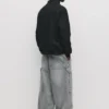 Einfaches Sweatshirt mit Viertelreißverschluss
