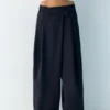 Elegante Hose mit überkreuztem Bund Elegante Hose mit überkreuztem Bund