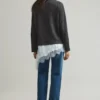 Feiner Pullover mit kombinierter Spitze Feiner Pullover mit kombinierter Spitze