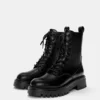 Flache Schnür-Stiefel Flache Schnür-Stiefel