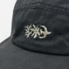 Fünf-Panel-Cap mit Stickerei Fünf-Panel-Cap mit Stickerei