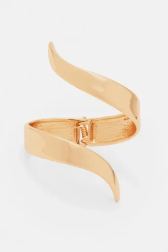 Gebogenes Armband