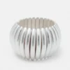 Gebogenes Metallarmband Gebogenes Metallarmband