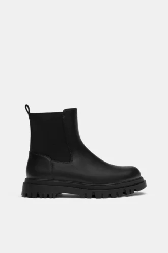 Gefütterte Chelsea-Stiefel