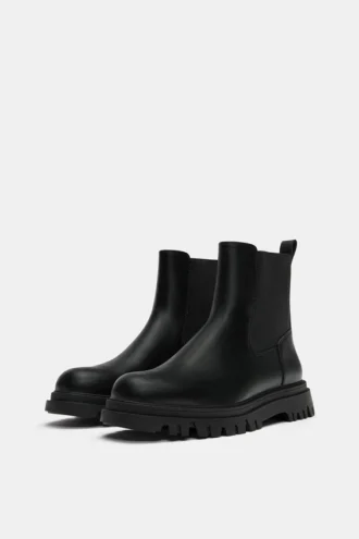 Gefütterte Chelsea-Stiefel