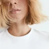 Geripptes Kurzarm-T-Shirt Geripptes Kurzarm-T-Shirt
