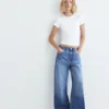 Geripptes Kurzarm-T-Shirt Geripptes Kurzarm-T-Shirt