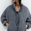 Gesteppte Jacke mit Stehkragen