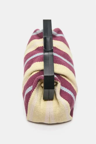 Gestreifte Clutch-Tasche