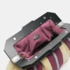Gestreifte Clutch-Tasche Gestreifte Clutch-Tasche