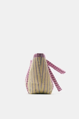 Gestreifte Tasche