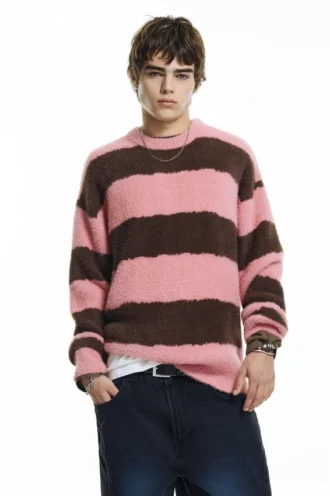 Gestreifter Pullover