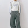 Gestreifter Pullover mit Stwd-Stickerei Gestreifter Pullover mit Stwd-Stickerei