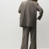 Gestreifter Zweireiher-Blazer
