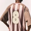 Gestreiftes Amsterdam-Fußball-T-Shirt