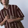 Gestreiftes Strick-Poloshirt mit Reißverschluss