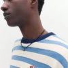 Gestreiftes Strick-T-Shirt Gestreiftes Strick-T-Shirt