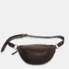 Gürteltasche mit Nieten Gürteltasche mit Nieten