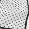 Halbtransparentes Bandana mit Polka-Dots