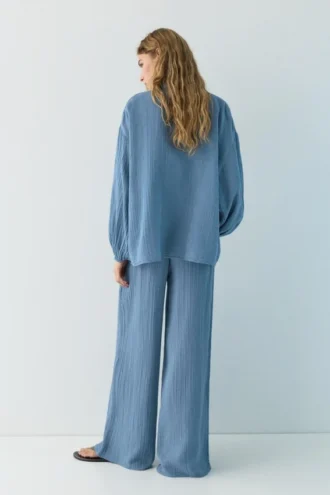 Hemden mit Stehkragen im Gaze-Look