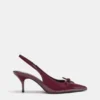 High Heels aus Lackleder mit Schleife