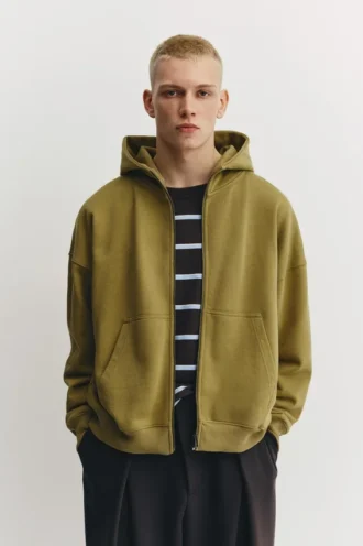 Hoodie in Boxy-Passform mit Reißverschluss
